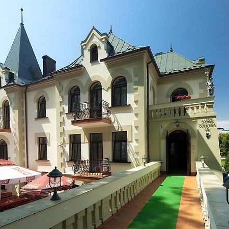 Pensjonat Zamek Derslawa Буско-Здруй Экстерьер фото